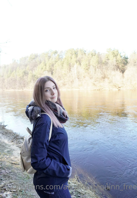 Acrylickatequinnfree