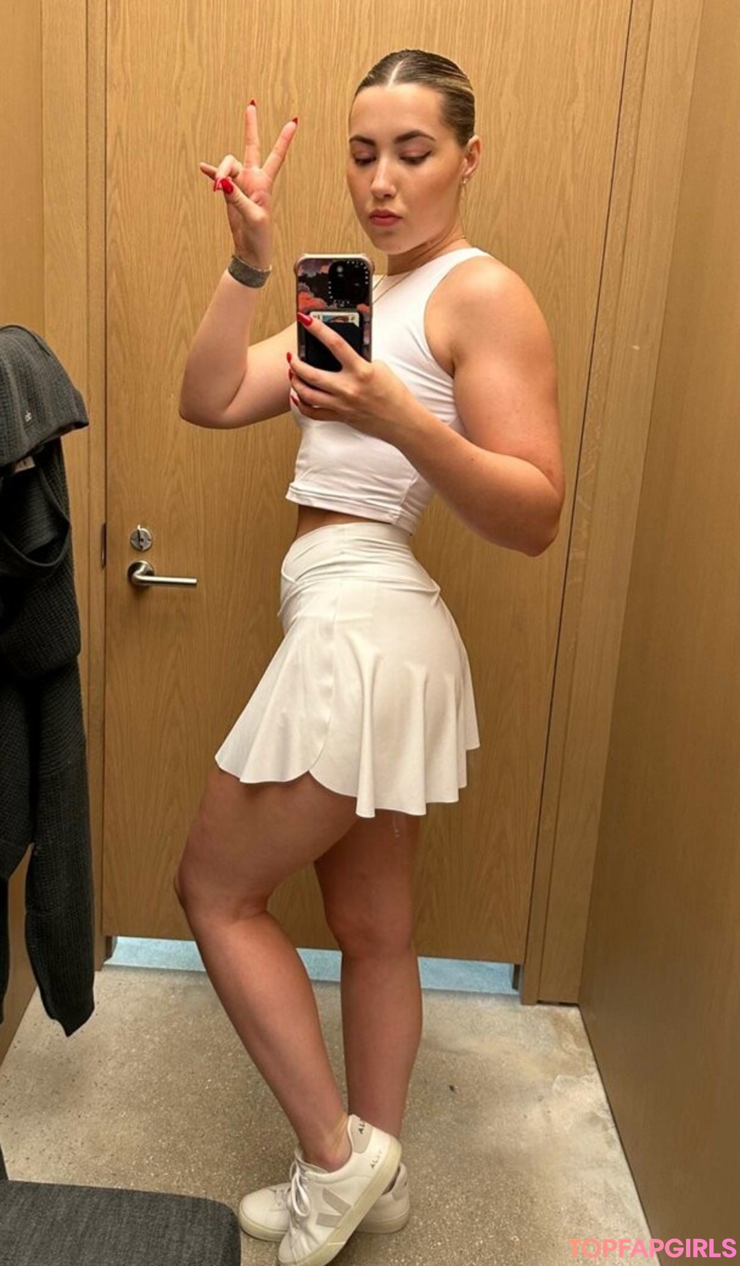 Foto di nudo di fuga di OnlyFans di Pineapplebrat #1048