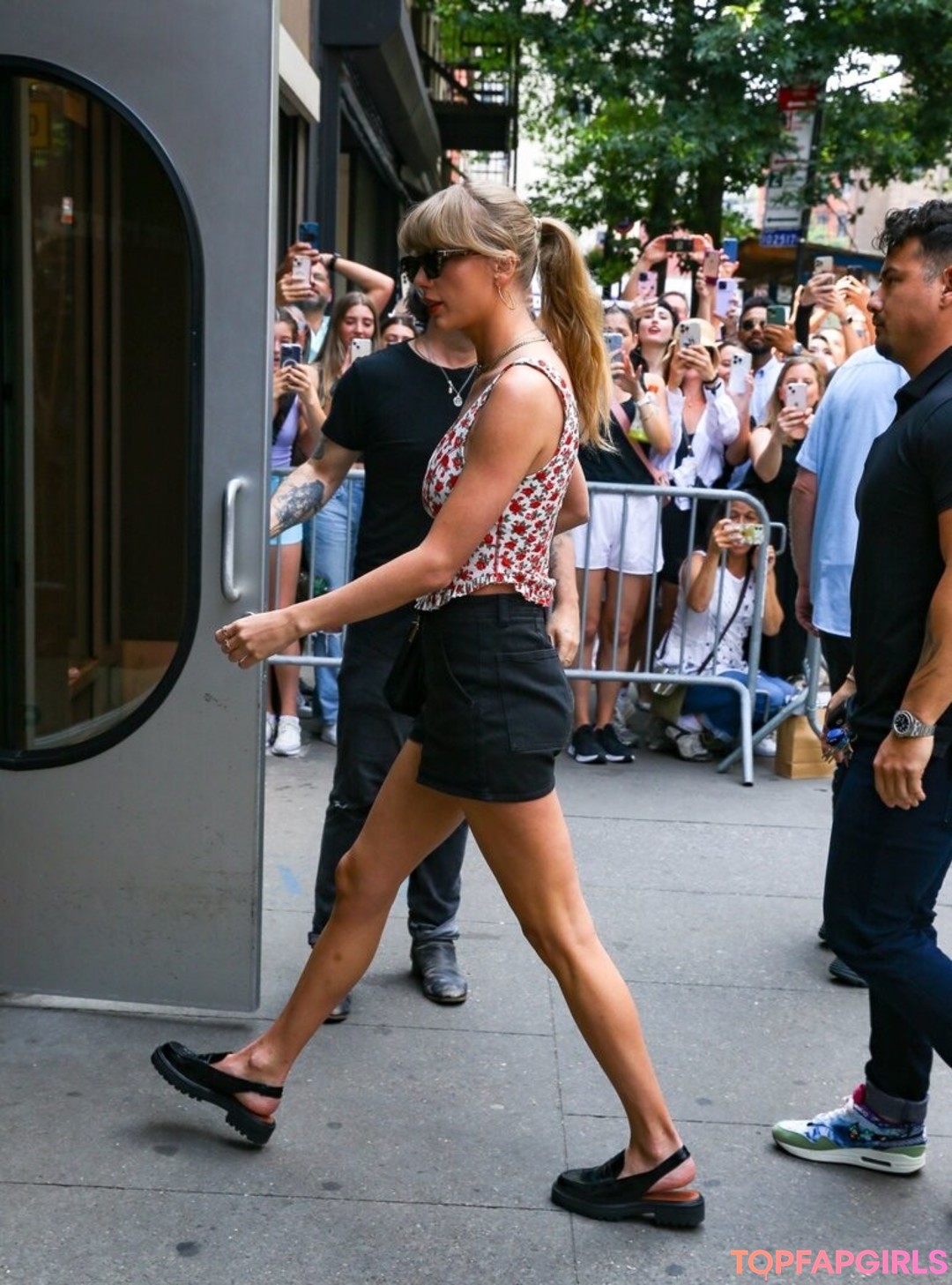 Foto di nudo di fuga di OnlyFans di Taylor Swift #1830