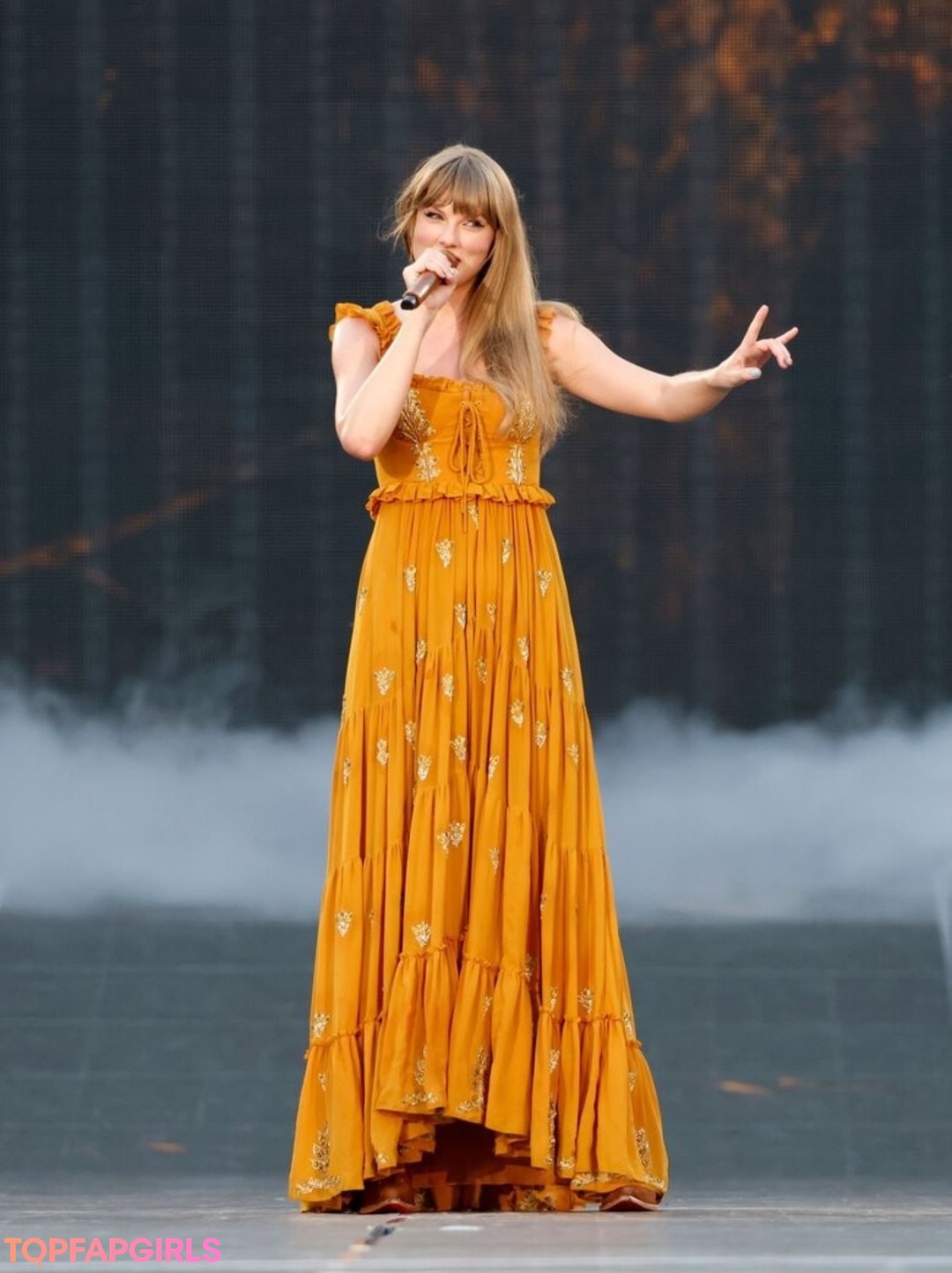Foto di nudo di fuga di OnlyFans di Taylor Swift #1898
