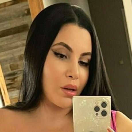 Korinakovafree Foto di nudo di fuga di OnlyFans di Korinakovafree #221