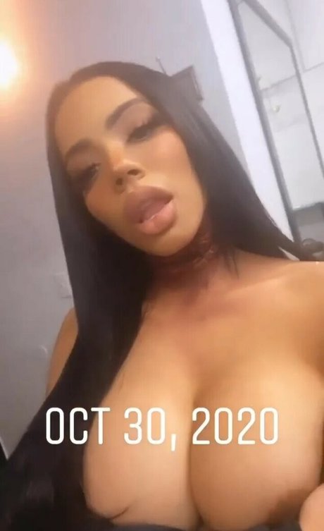Foto di nudo di fuga di OnlyFans di Edot