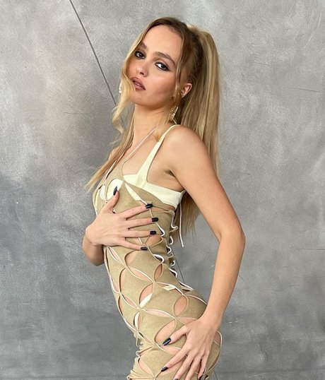 Foto di nudo di fuga di OnlyFans di Lilyrose Depp