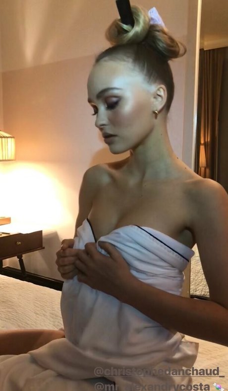 Lilyrose Depp