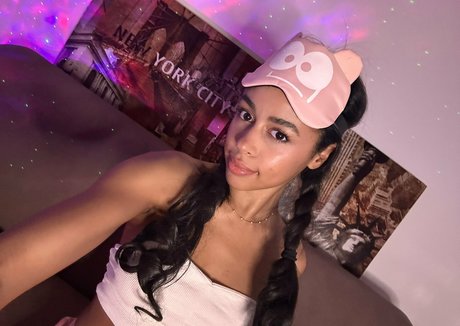 Foto di nudo di fuga di OnlyFans di Alishabrightvip