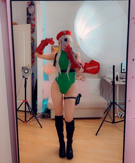 Foto di nudo di fuga di OnlyFans di Alice Delish