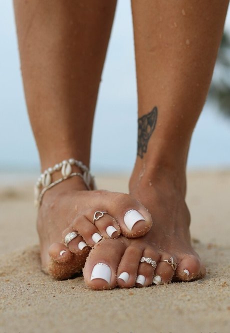 Mariefrenchfeetgirlfree