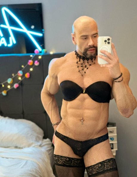 Foto di nudo di fuga di OnlyFans di Aleolatinoxxx
