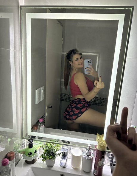 Foto di nudo di fuga di OnlyFans di Loore Garcia