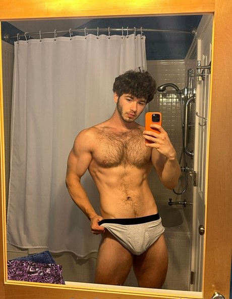 Foto di nudo di fuga di OnlyFans di Joshbigoshfree