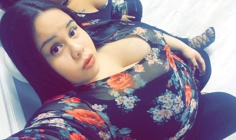 Foto di nudo di fuga di OnlyFans di Nyxbuxom