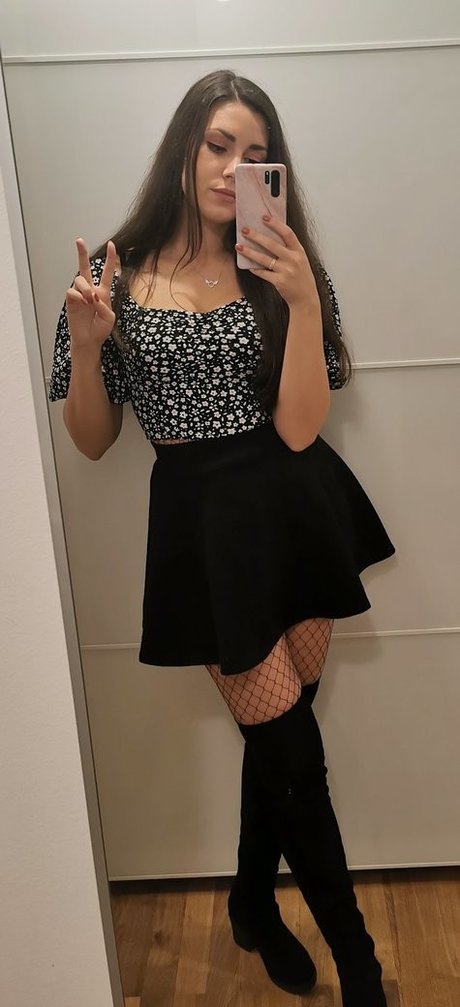 Foto di nudo di fuga di OnlyFans di Yabbe