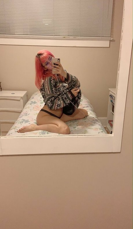 Foto di nudo di fuga di OnlyFans di Purrhime