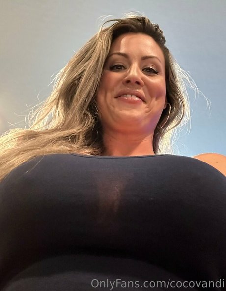 Foto di nudo di fuga di OnlyFans di Cocovandi
