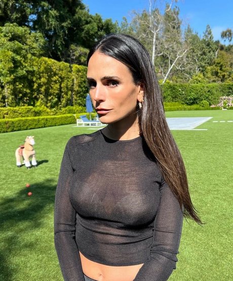 Foto di nudo di fuga di OnlyFans di Jordana Brewster