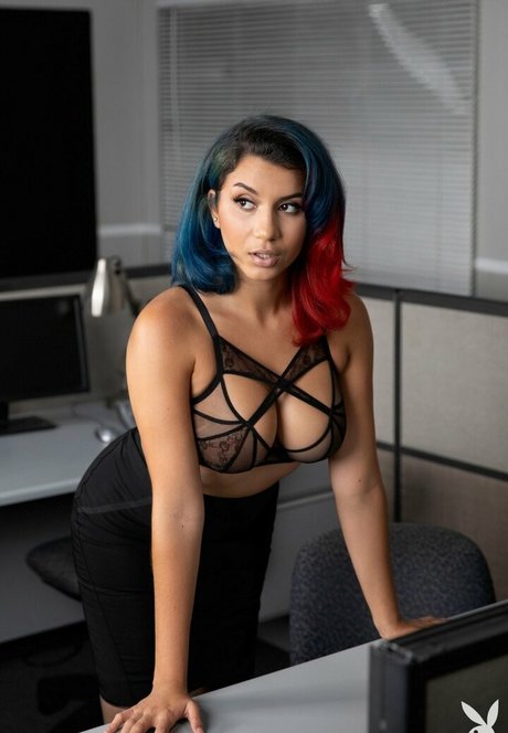 Foto di nudo di fuga di OnlyFans di Roxie Sinner