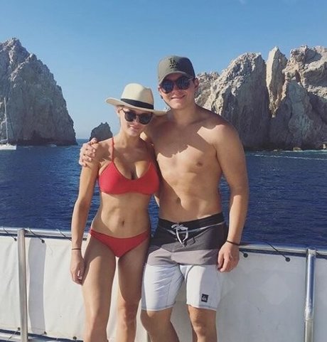 Hunter King