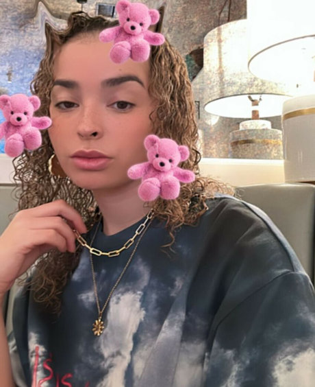 Foto di nudo di fuga di OnlyFans di Ella Eyre