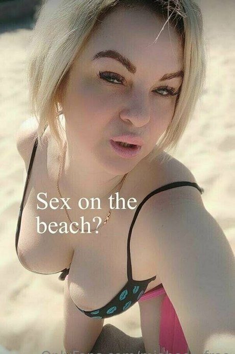 Foto di nudo di fuga di OnlyFans di Miabootyfree