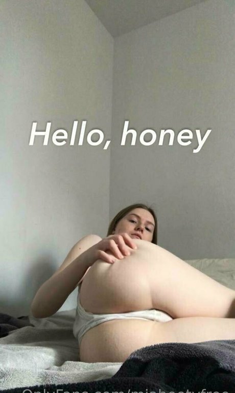Foto di nudo di fuga di OnlyFans di Miabootyfree