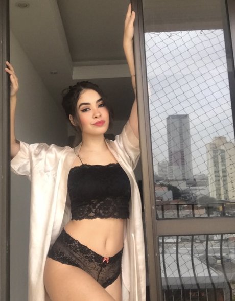 Foto di nudo di fuga di OnlyFans di Bruna Balbino