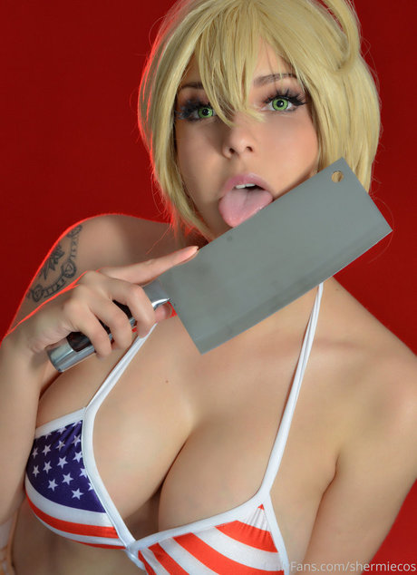 Shermie Cosplay