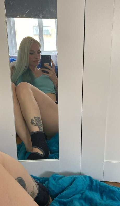 Foto di nudo di fuga di OnlyFans di Giulia Henne