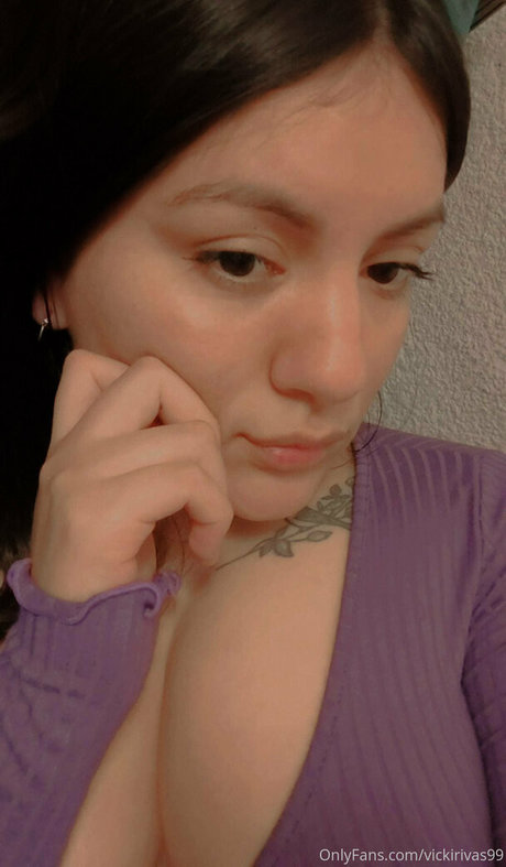Vickirivas99