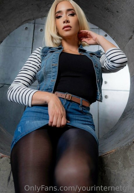 Foto di nudo di fuga di OnlyFans di Milynn Sarley