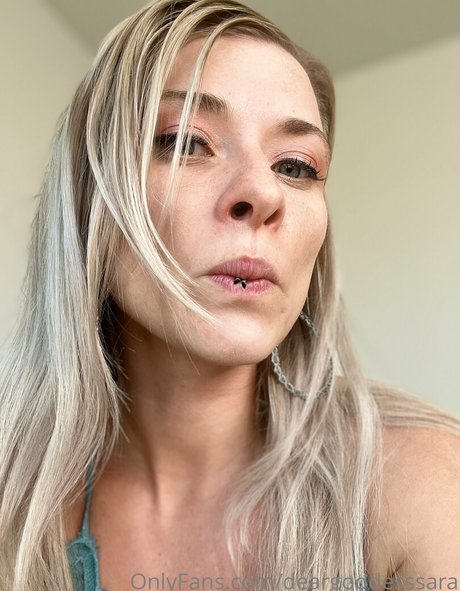 Deargoddesssara