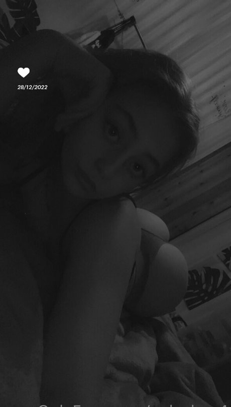 Onlychey04