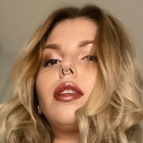 Foto di nudo di fuga di OnlyFans di Dilyla Bloom