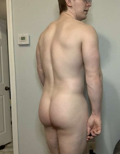 Foto di nudo di fuga di OnlyFans di Jst874