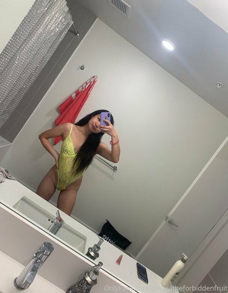 Sakuratheforbiddenfruit