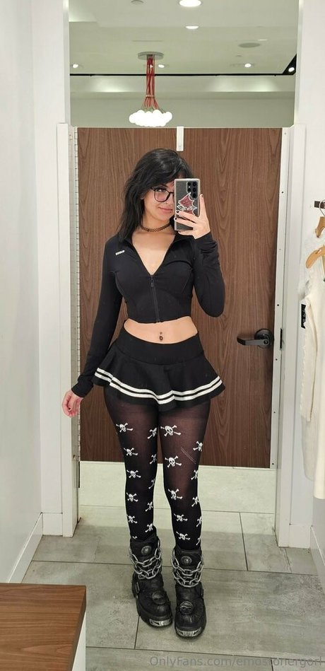Emostonergorl