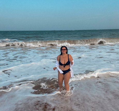 Foto di nudo di fuga di OnlyFans di Rebecca Shortt
