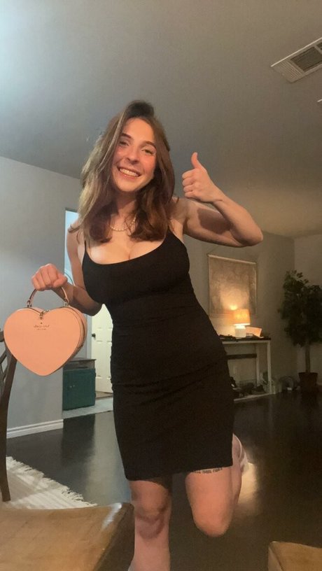 Foto di nudo di fuga di OnlyFans di Megan Bitchell