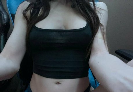 Foto di nudo di fuga di OnlyFans di Bambiiscorner