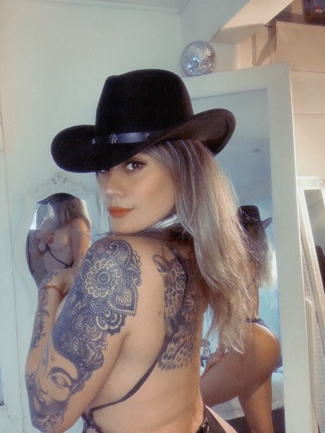 Foto di nudo di fuga di OnlyFans di Andrea Garcia