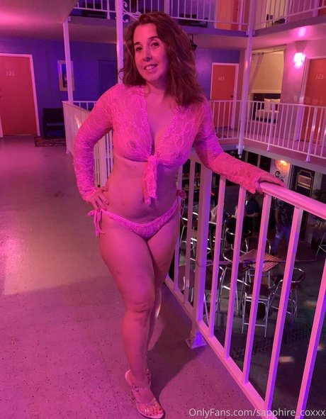Sapphire Coxxx