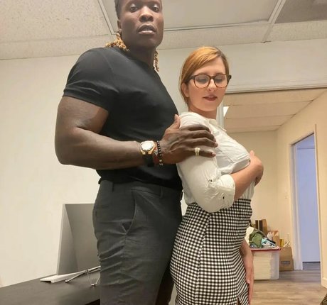Foto di nudo di fuga di OnlyFans di King Louie