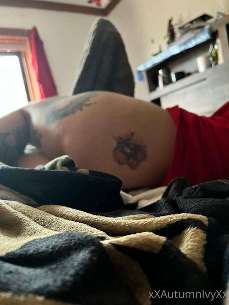 Foto di nudo di fuga di OnlyFans di Autumn Ivy