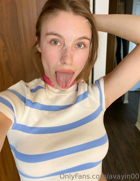 Foto di nudo di fuga di OnlyFans di Ava Yin