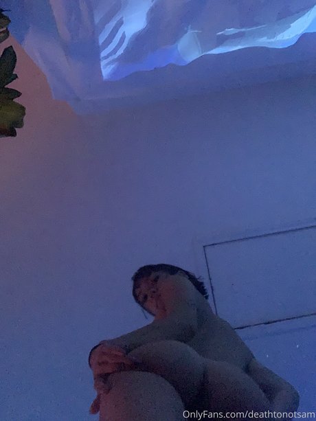 Foto di nudo di fuga di OnlyFans di Thisbicthdied