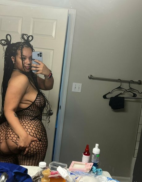 Foto di nudo di fuga di OnlyFans di Stormiiy