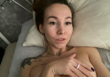 Allie Roses