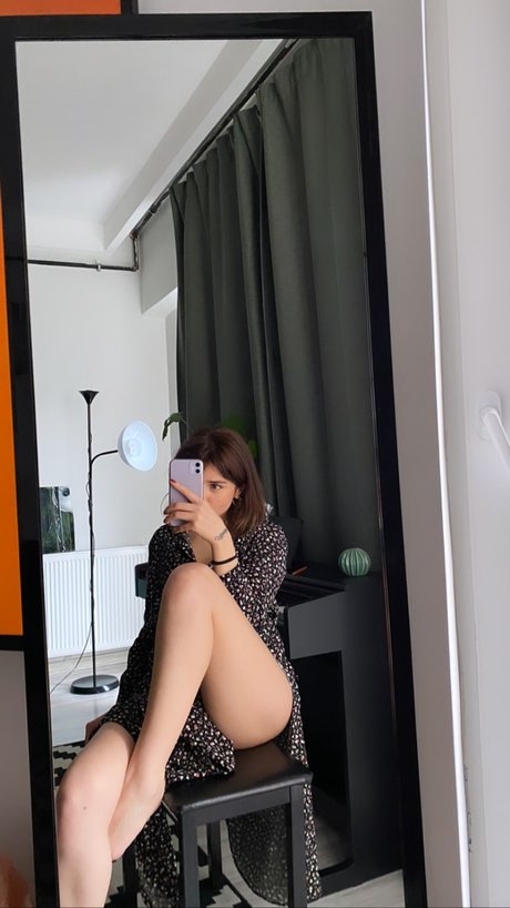 Foto di nudo di fuga di OnlyFans di Buse Yilmaz