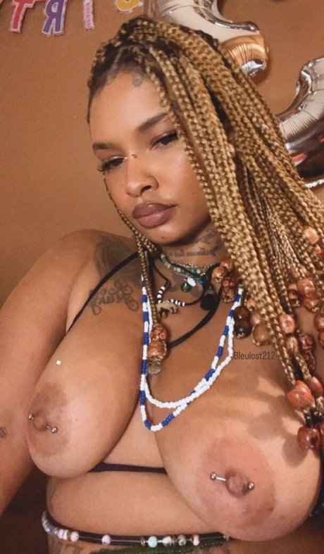Foto di nudo di fuga di OnlyFans di Bleu2lost