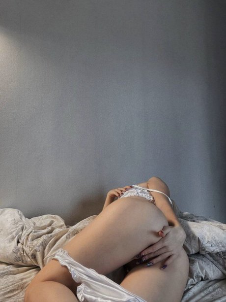 Foto di nudo di fuga di OnlyFans di Nasteppa