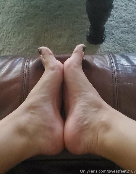Foto di nudo di fuga di OnlyFans di Sweetfeet2187